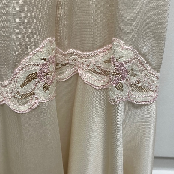 Vintage drop waist slip with pink lace, beige, size var - Picture 7 of 9